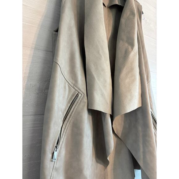 Joan Vass vest faux leather - Picture 2 of 6